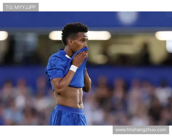 今日趣图：库库失误引发乌龙若换阿扎尔进攻恐怕会越位尴尬