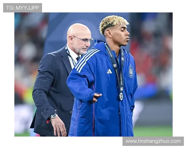 拉波尔塔强调及时通知足协亚马尔诊断结果以避免争议